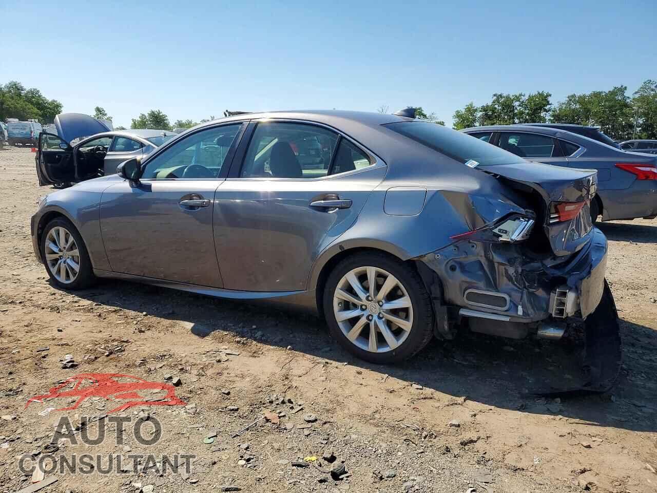 LEXUS IS 2016 - JTHBA1D22G5010127