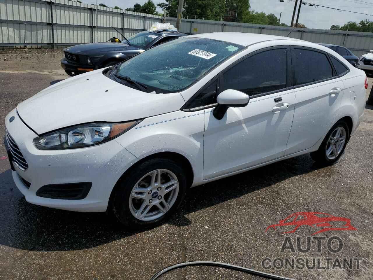 FORD FIESTA 2018 - 3FADP4BJ6JM140519