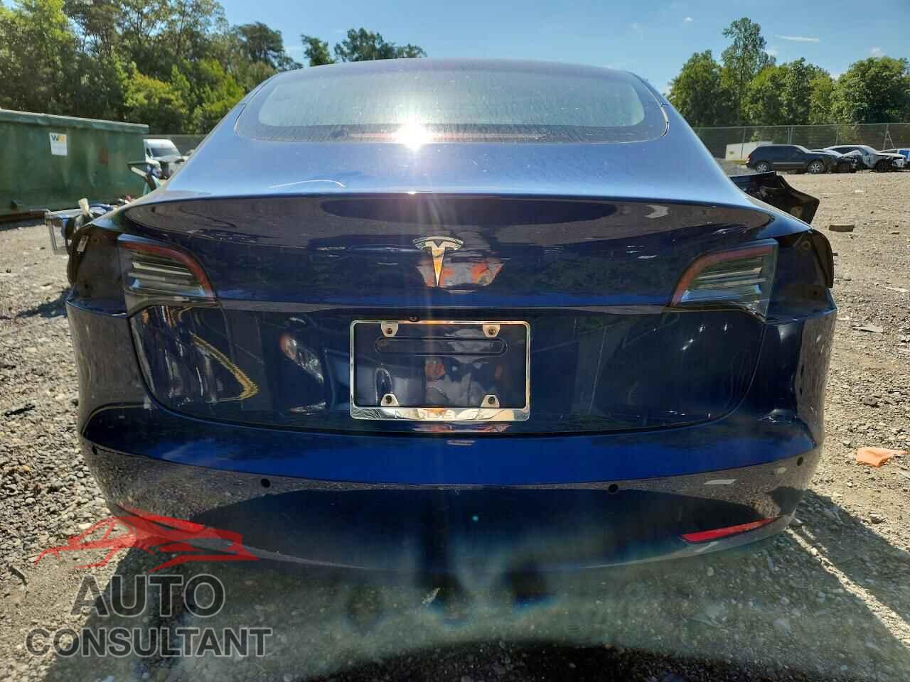 TESLA MODEL 3 2018 - 5YJ3E1EA5JF033391