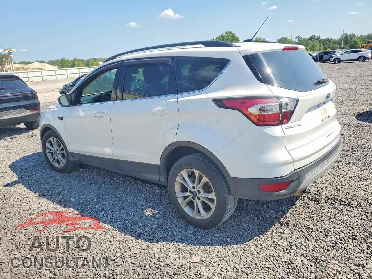 FORD ESCAPE 2017 - 1FMCU0GD0HUB86830