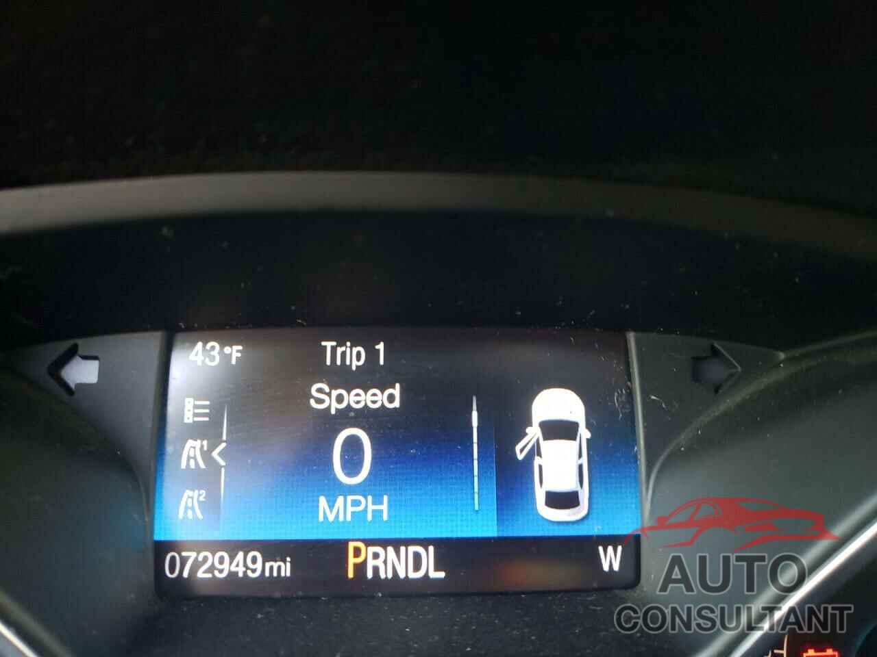 FORD FOCUS 2016 - 1FADP3K28GL352190