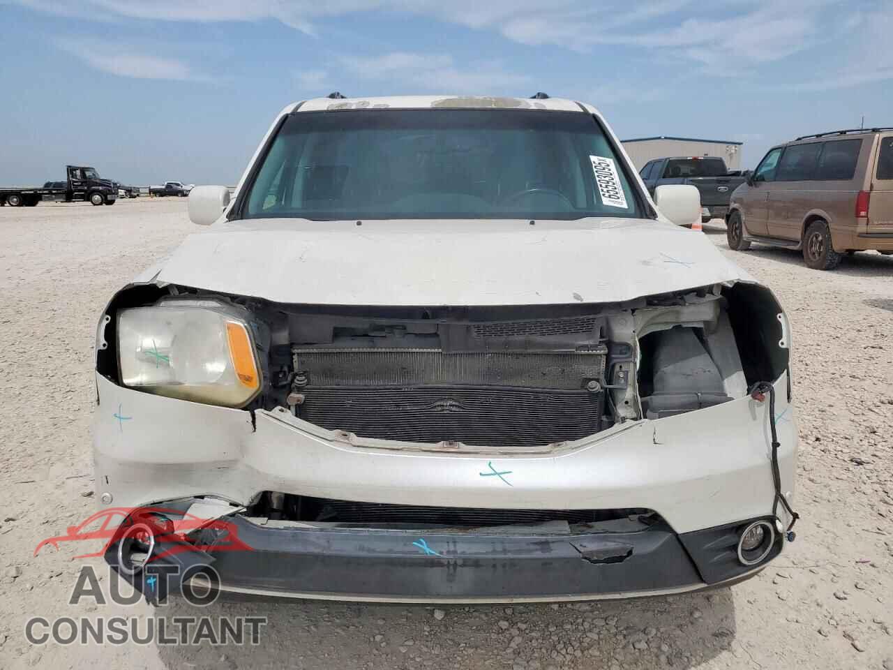 HONDA PILOT 2013 - 5FNYF3H96DB021173