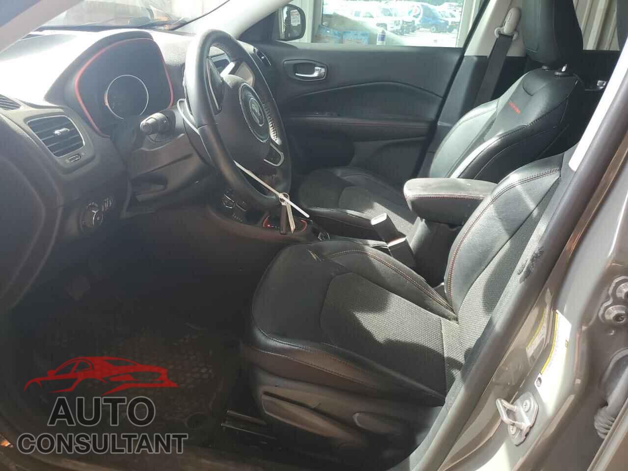 JEEP COMPASS 2020 - 3C4NJDDB4LT245624