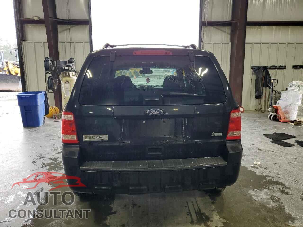 FORD ESCAPE 2011 - 1FMCU0DG5BKA31238