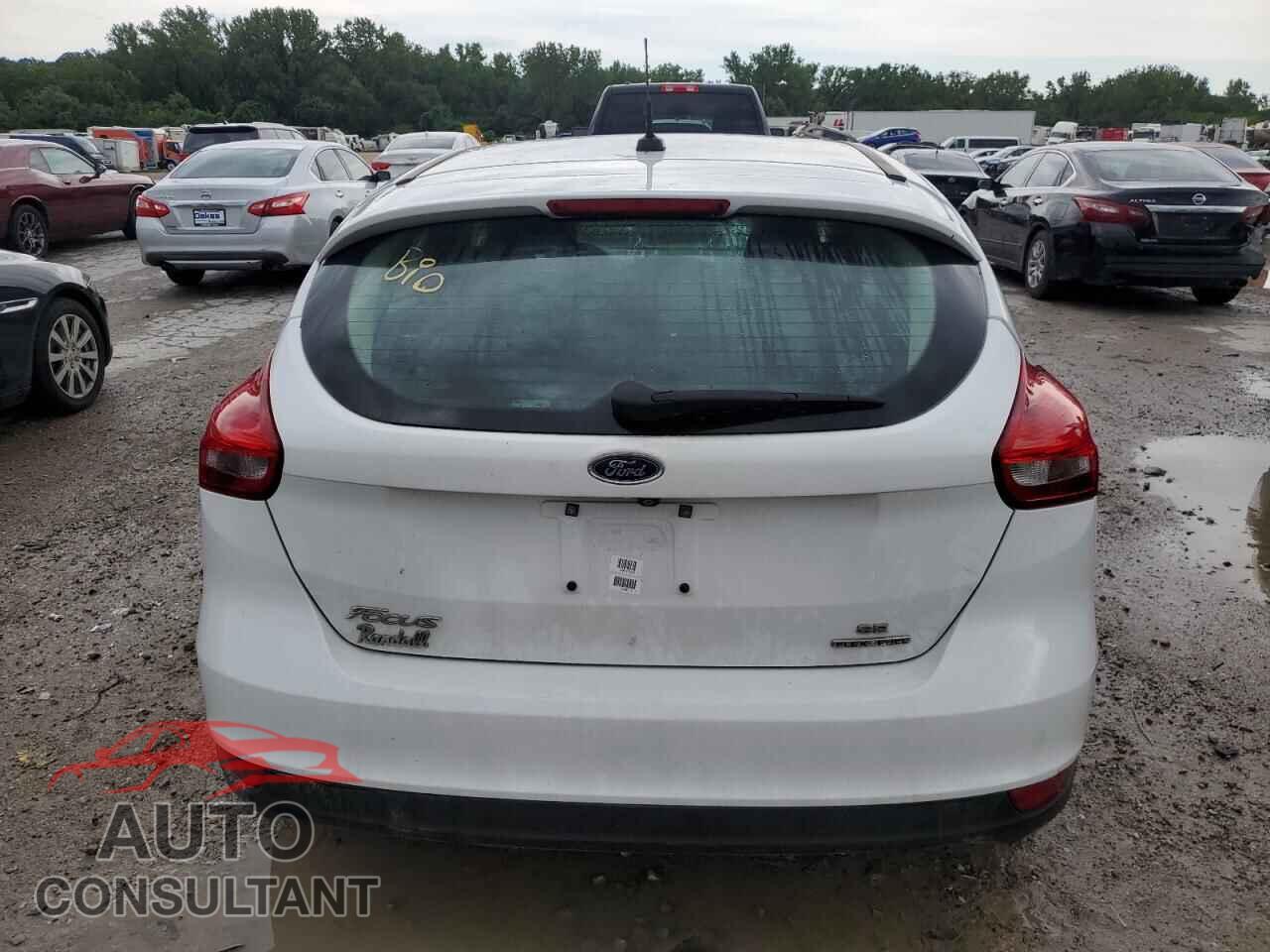 FORD FOCUS 2015 - 1FADP3K27FL295107