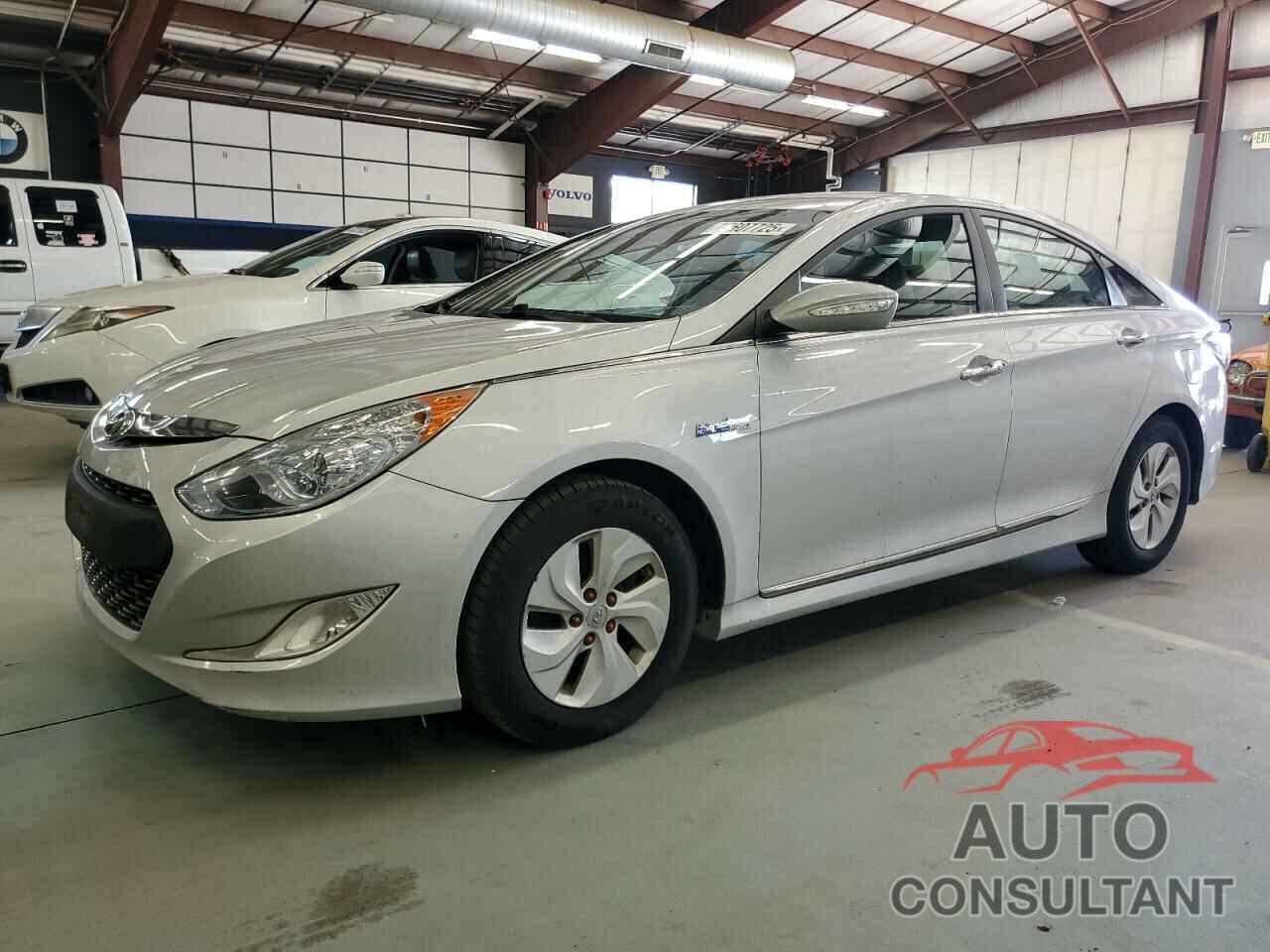 HYUNDAI SONATA 2015 - KMHEC4A49FA131495