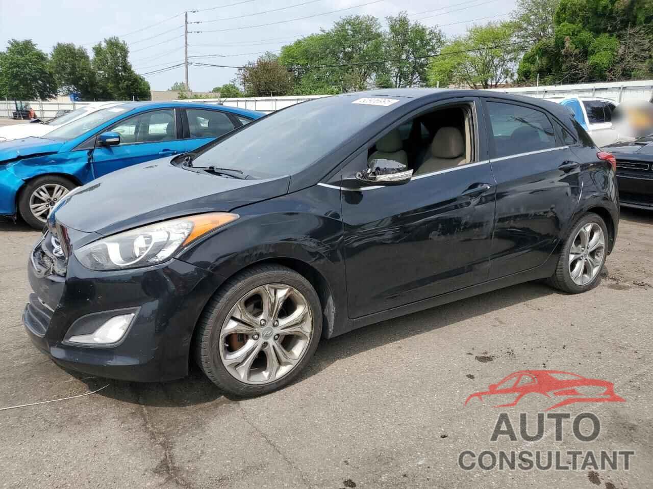 HYUNDAI ELANTRA 2013 - KMHD35LE7DU055990