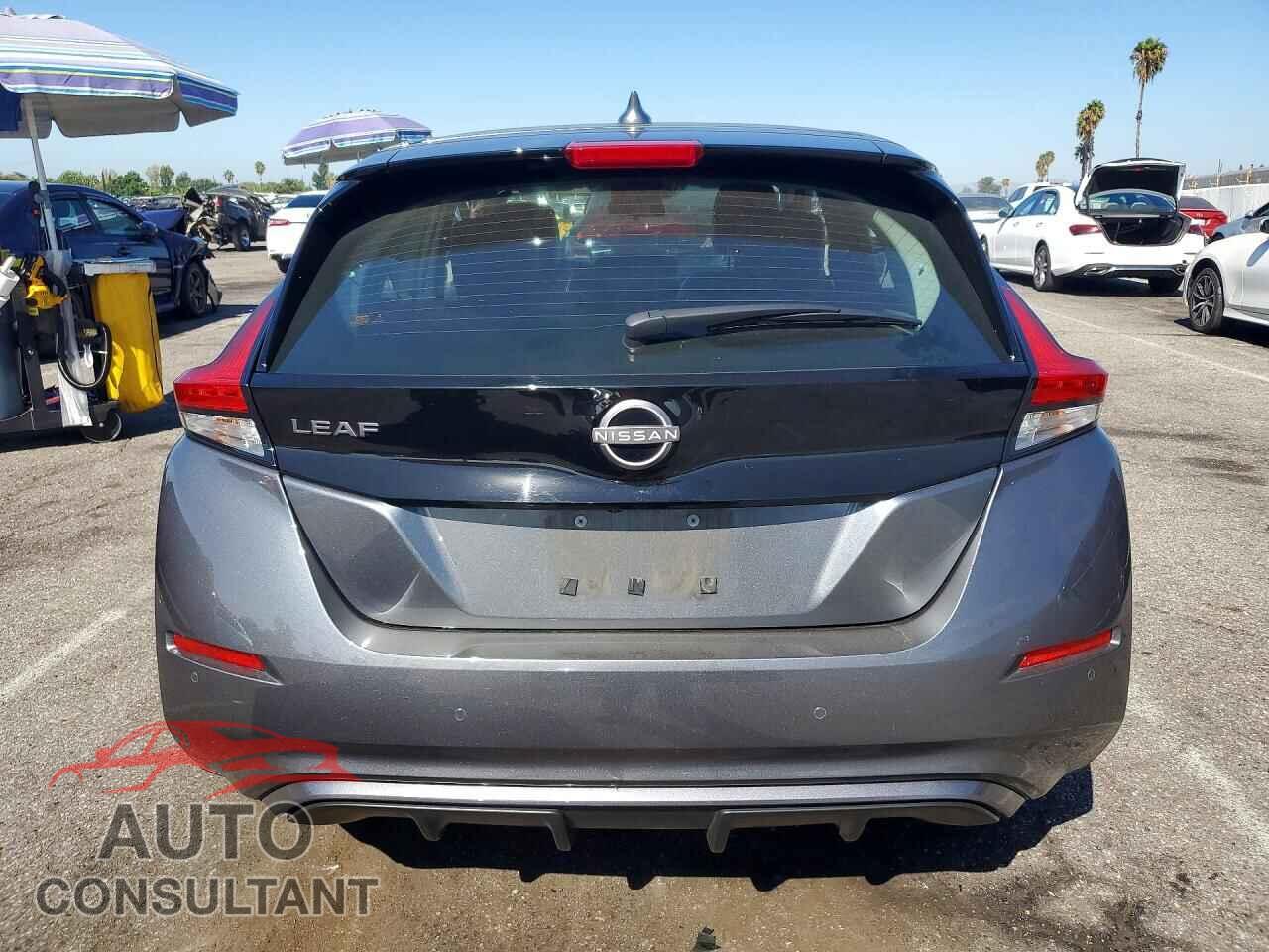 NISSAN LEAF 2023 - 1N4AZ1BV2PC557662