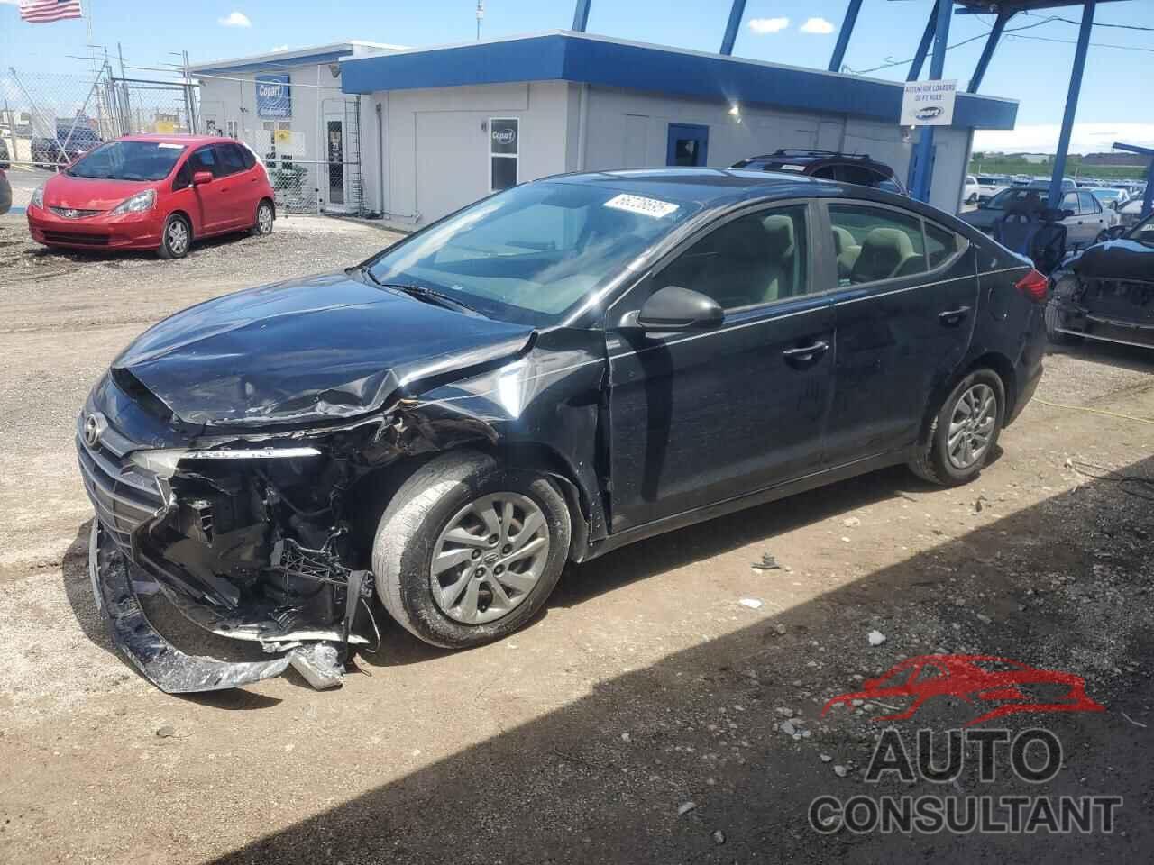 HYUNDAI ELANTRA 2019 - KMHD74LF0KU779153