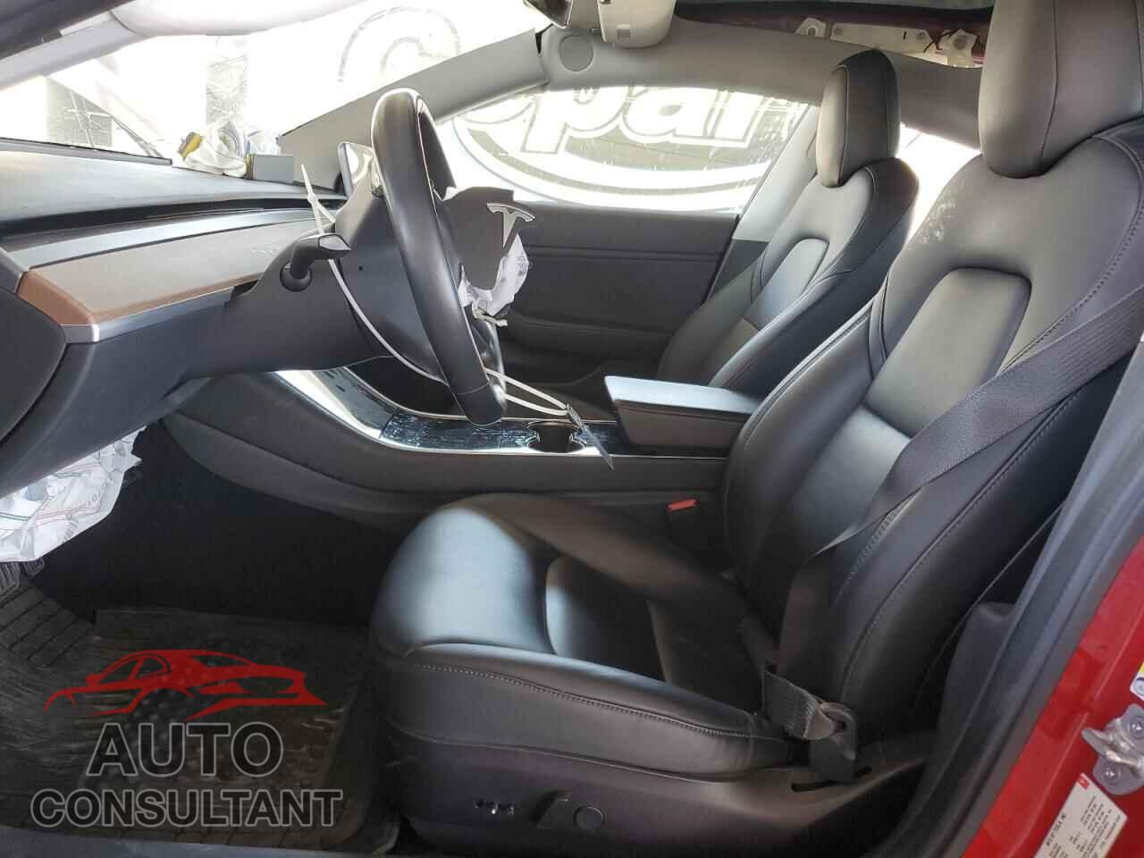TESLA MODEL 3 2018 - 5YJ3E1EA1JF045537