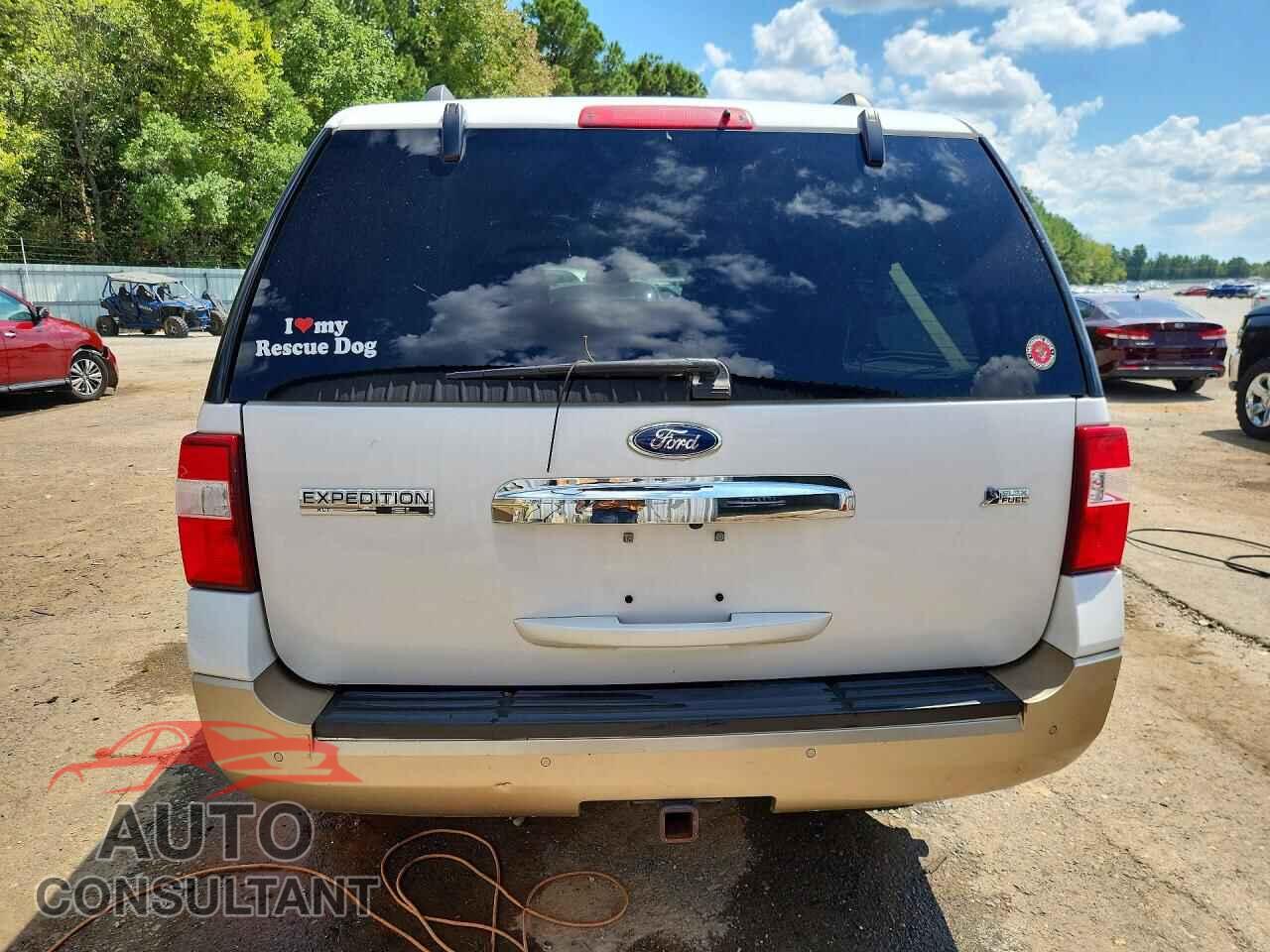 FORD EXPEDITION 2011 - 1FMJK1H58BEF47166