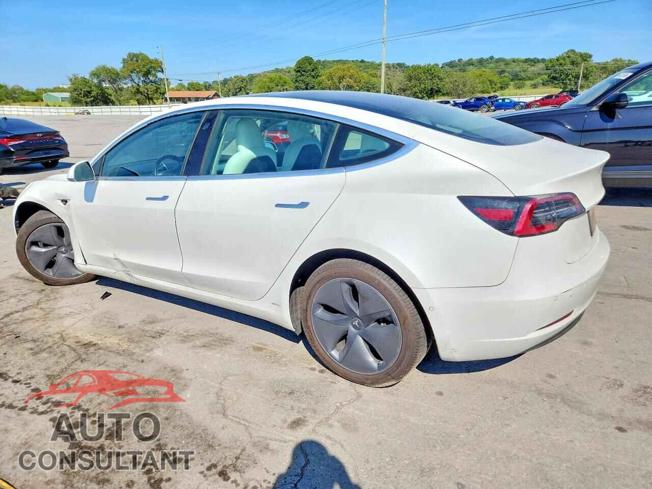 TESLA MODEL 3 2019 - 5YJ3E1EA0KF417709