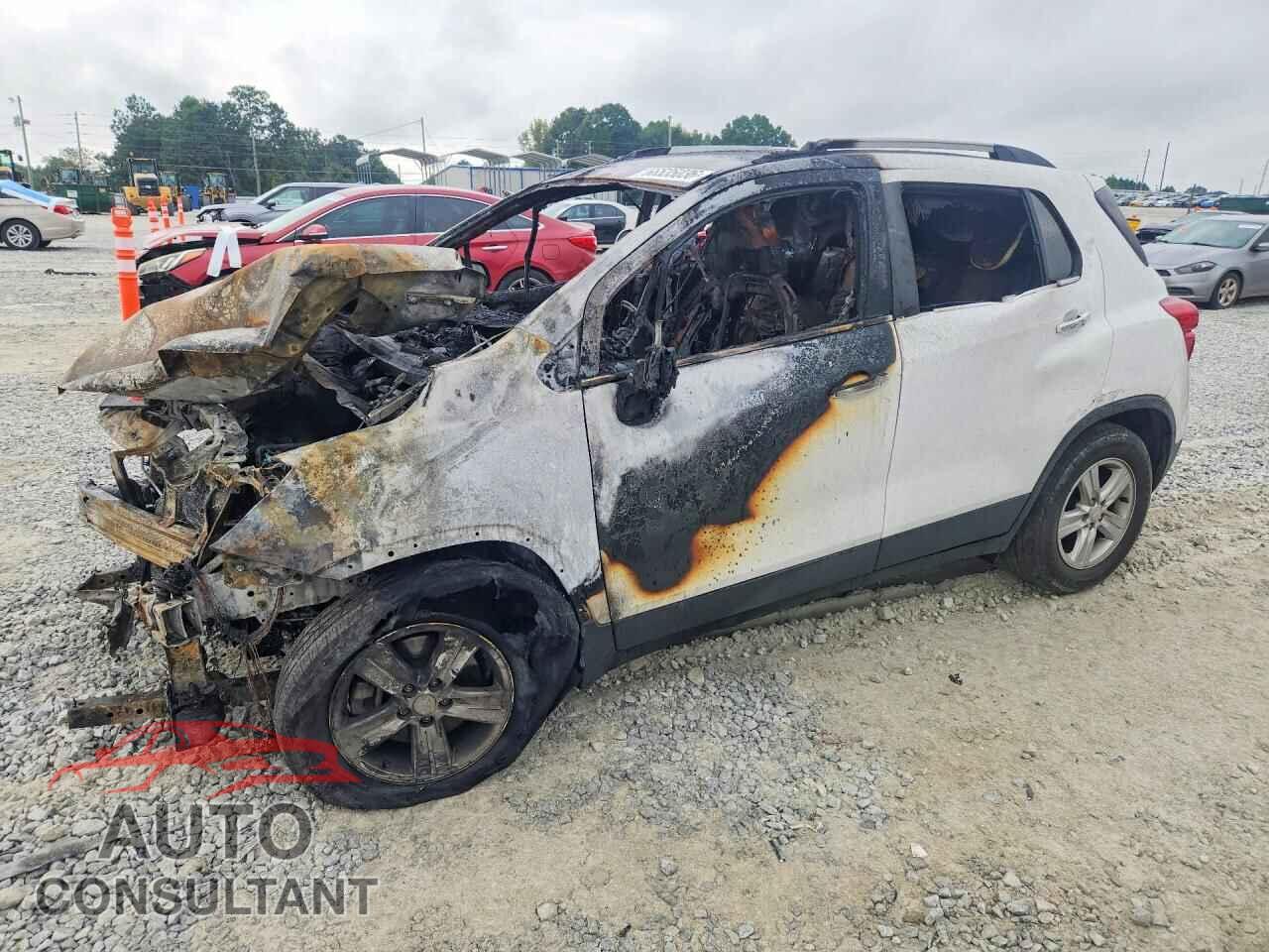 CHEVROLET TRAX 2017 - 3GNCJLSB4HL271014