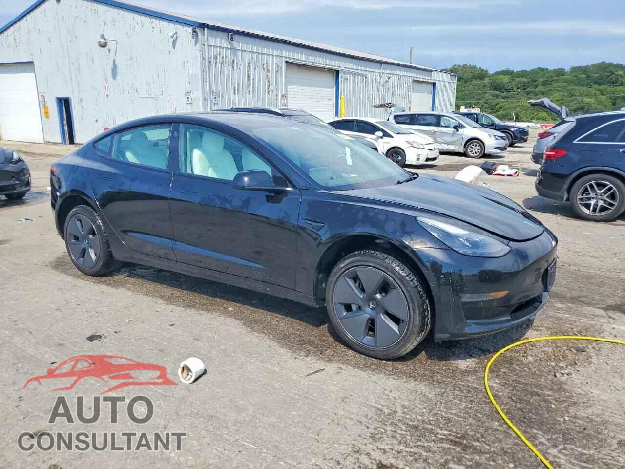 TESLA MODEL 3 2021 - 5YJ3E1EA4MF100101