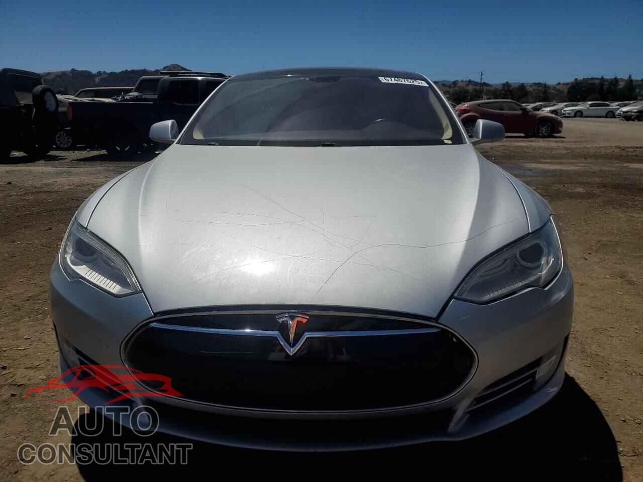 TESLA MODEL S 2013 - 5YJSA1CN6DFP21093