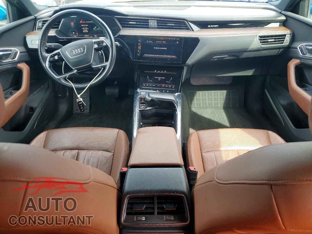 AUDI E-TRON 2019 - WA1LABGE3KB012765