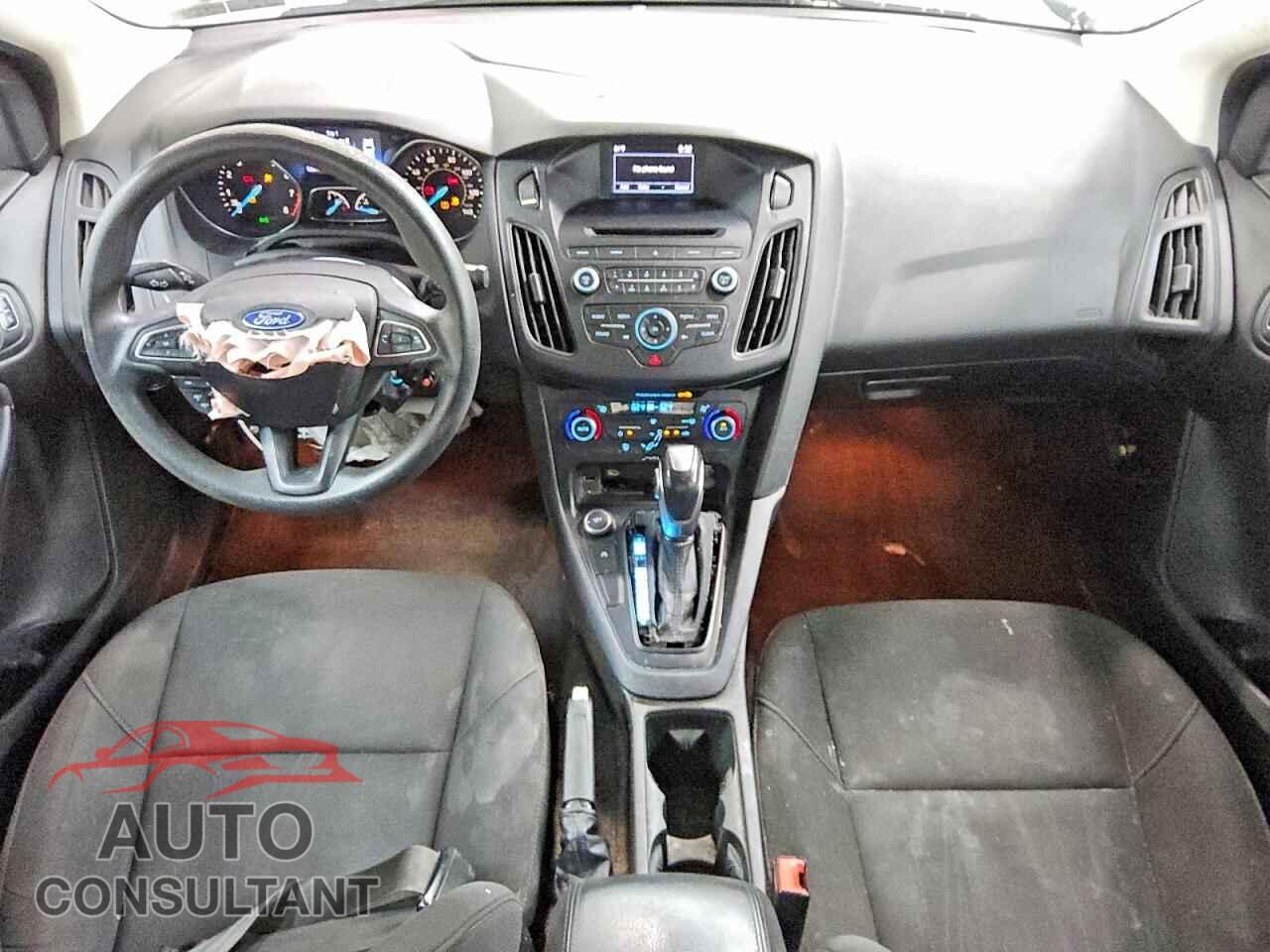 FORD FOCUS 2016 - 1FADP3FE6GL215625