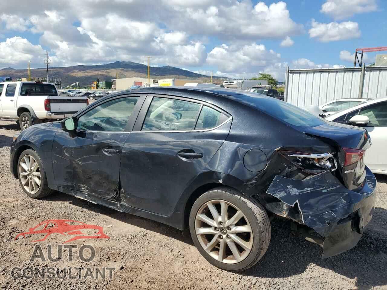 MAZDA 3 2017 - 3MZBN1V72HM112665