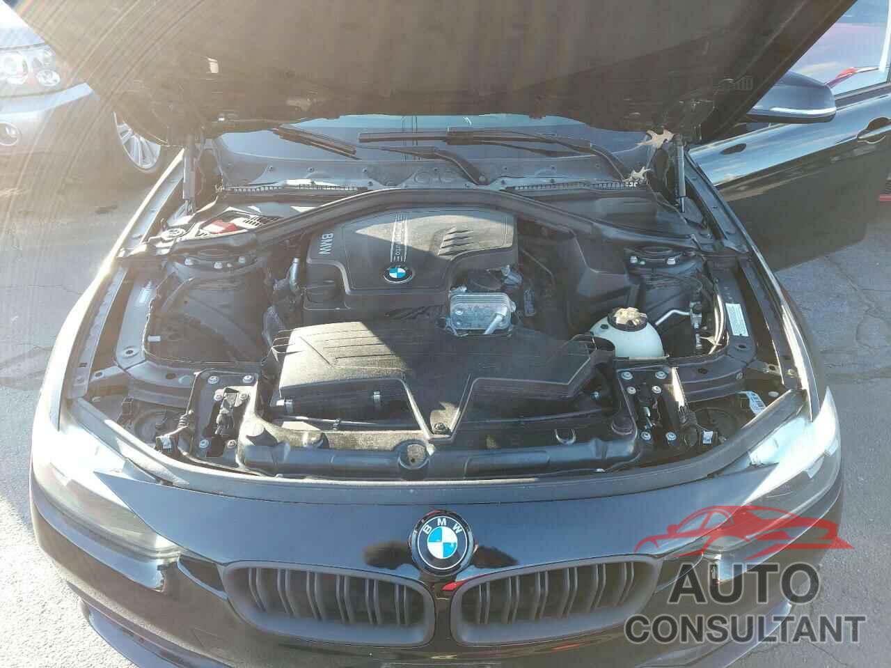 BMW 3 SERIES 2016 - WBA8A3C50GK689459