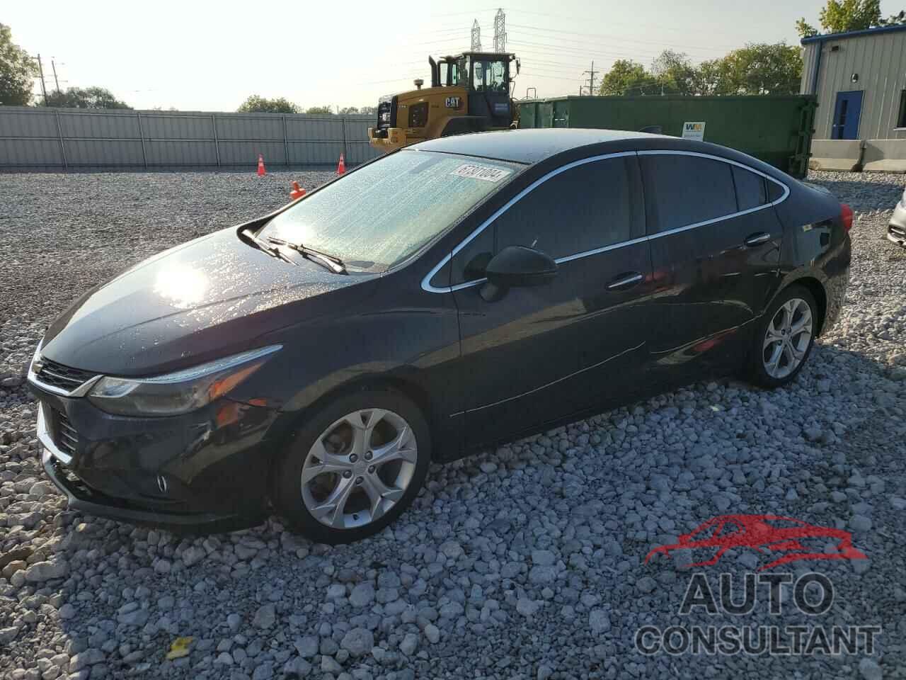 CHEVROLET CRUZE 2018 - 1G1BF5SM0J7196902