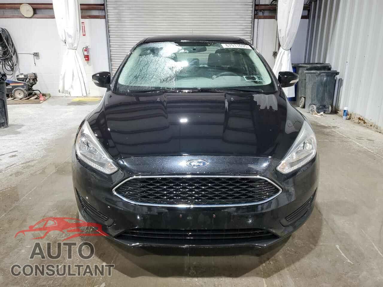 FORD FOCUS 2017 - 1FADP3F29HL203329