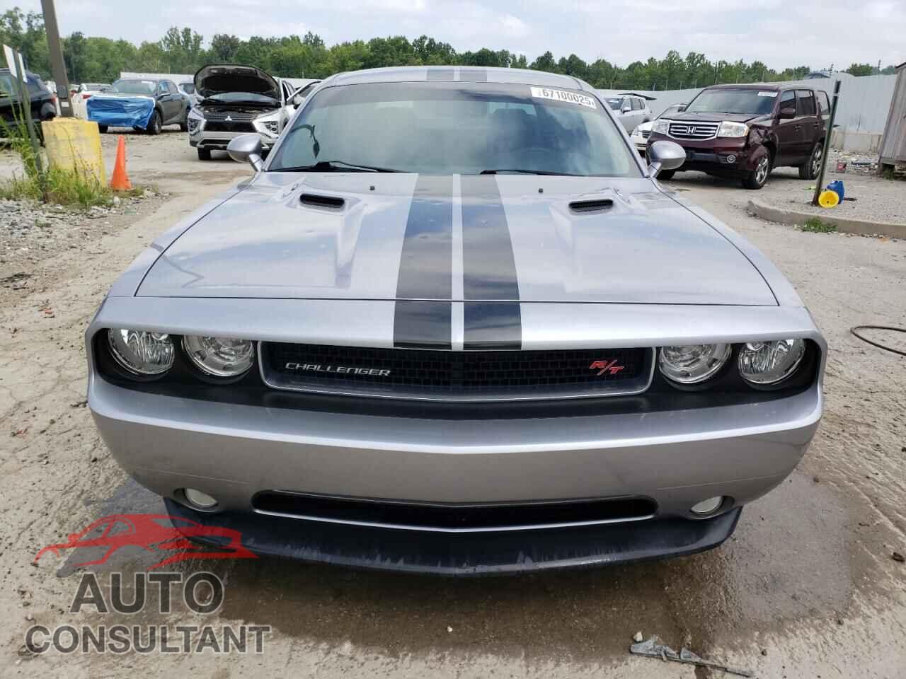 DODGE CHALLENGER 2013 - 2C3CDYBT7DH570302