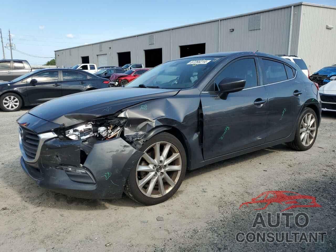 MAZDA 3 2017 - 3MZBN1L72HM135740