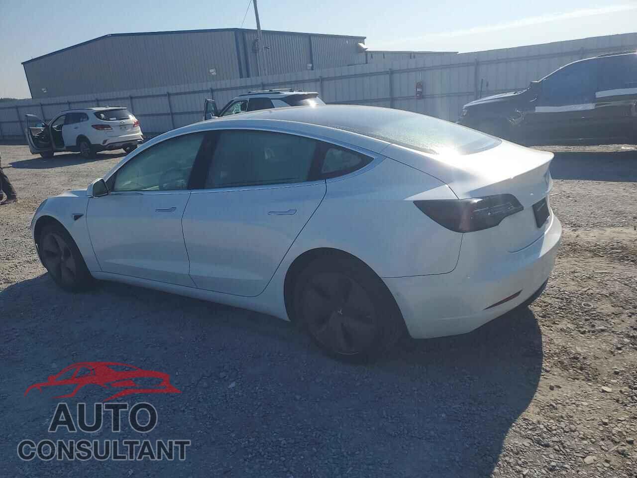 TESLA MODEL 3 2019 - 5YJ3E1EA0KF484097