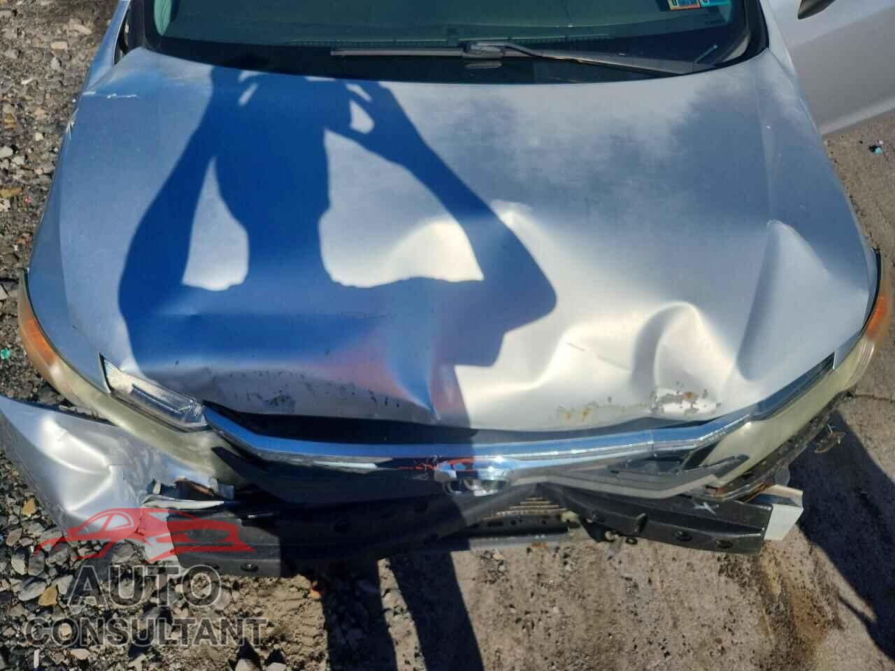 HONDA CIVIC 2012 - 2HGFB2F52CH306587