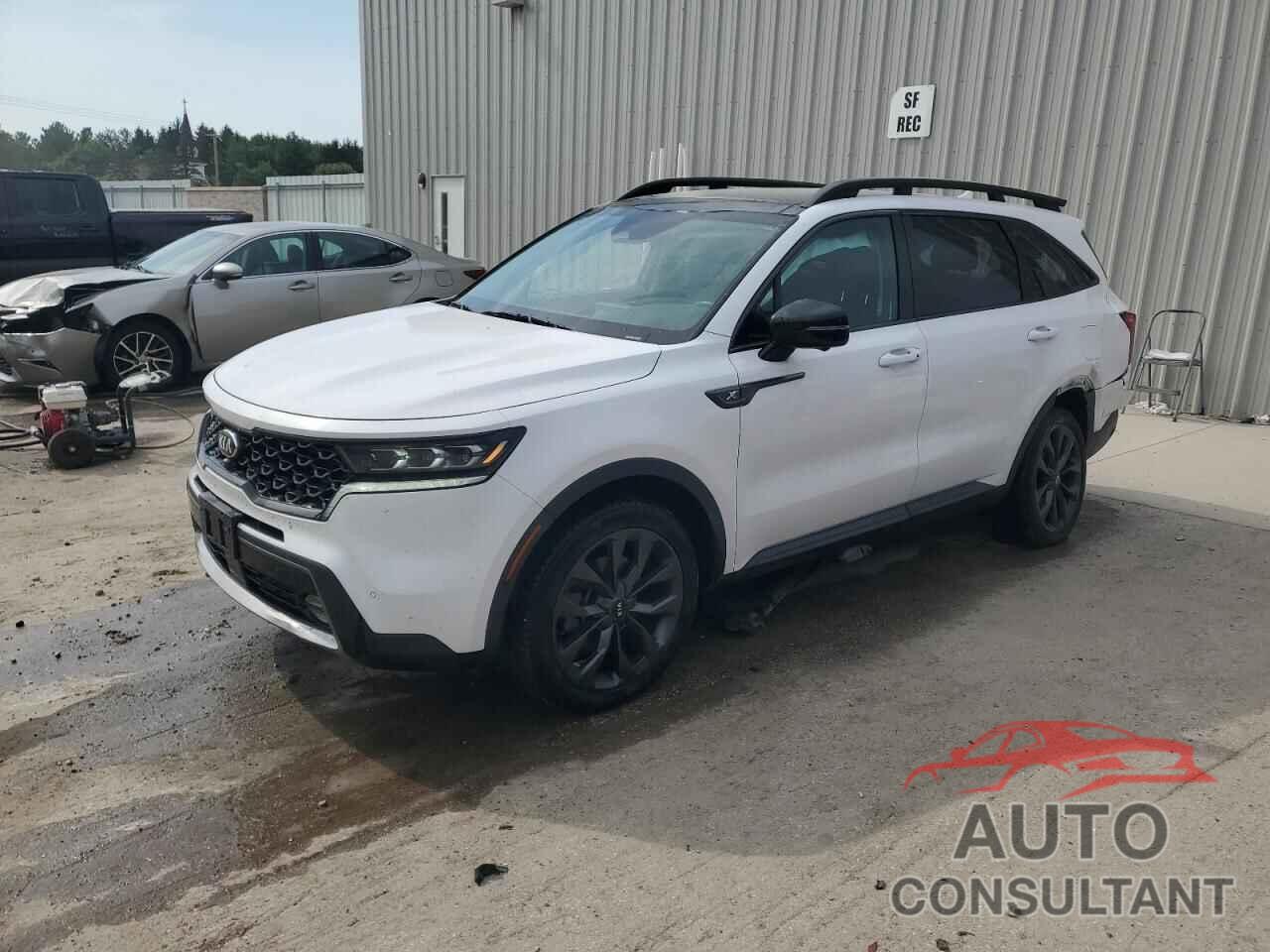 KIA SORENTO 2021 - 5XYRKDLF7MG017001