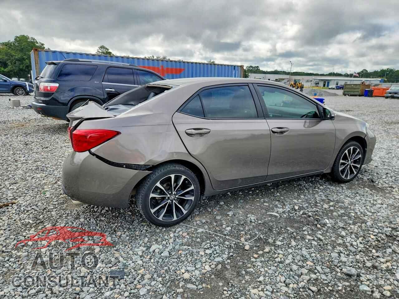 TOYOTA COROLLA 2017 - 5YFBURHE6HP659946