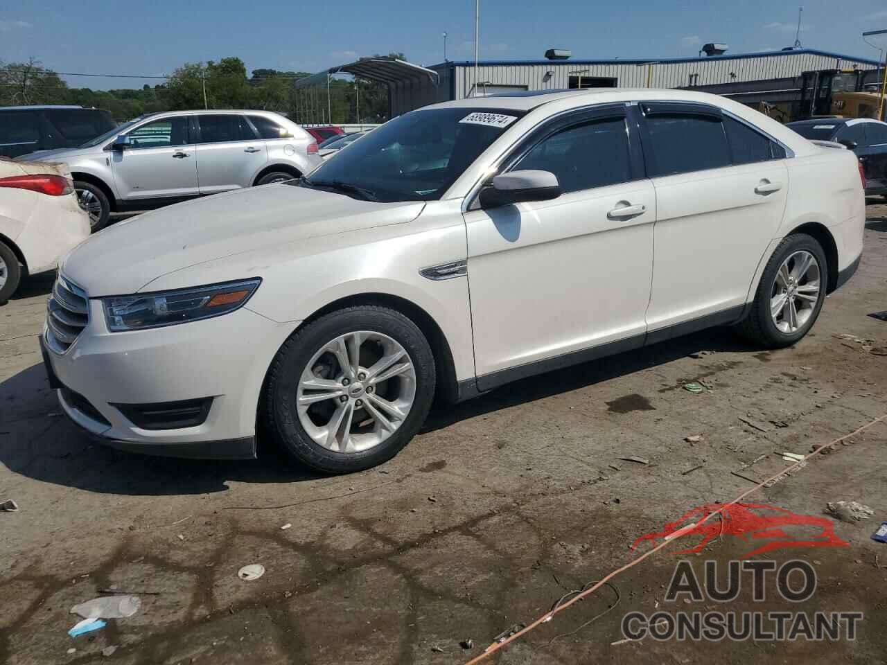 FORD TAURUS 2016 - 1FAHP2E81GG100561