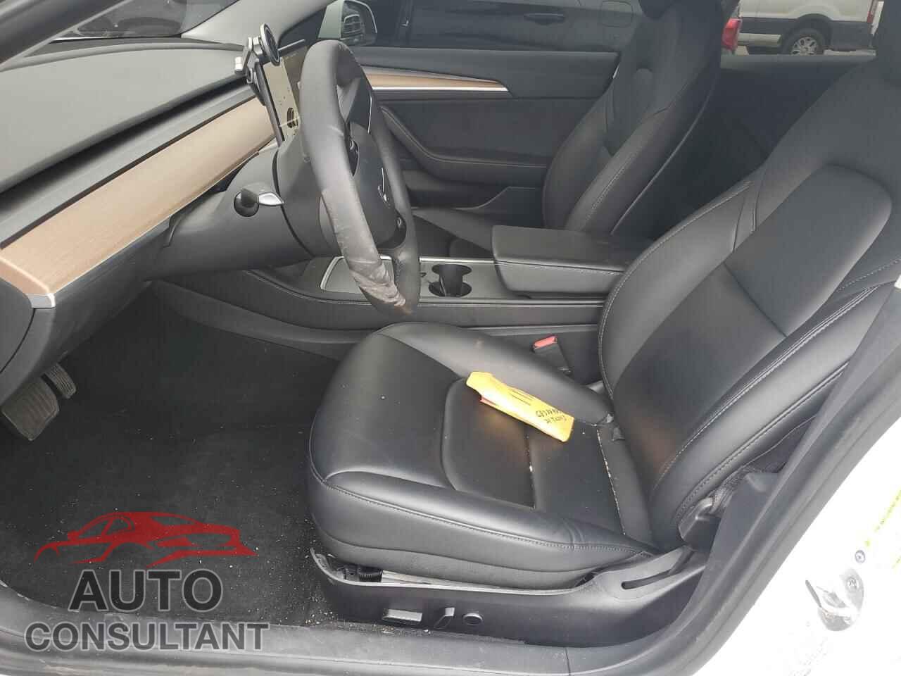 TESLA MODEL 3 2021 - 5YJ3E1EA1MF969013