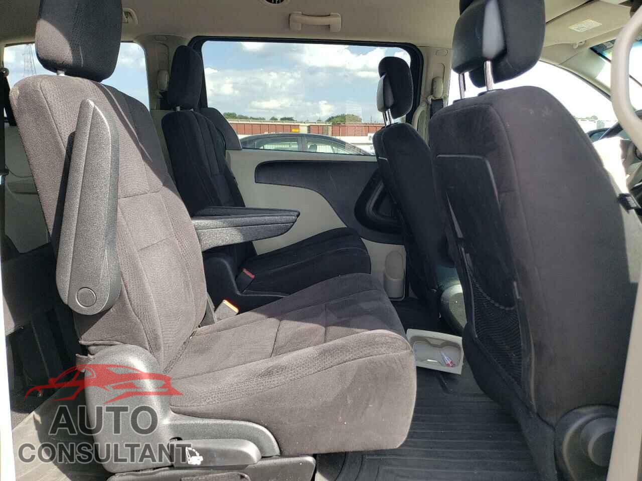 DODGE CARAVAN 2011 - 2D4RN3DG8BR658727
