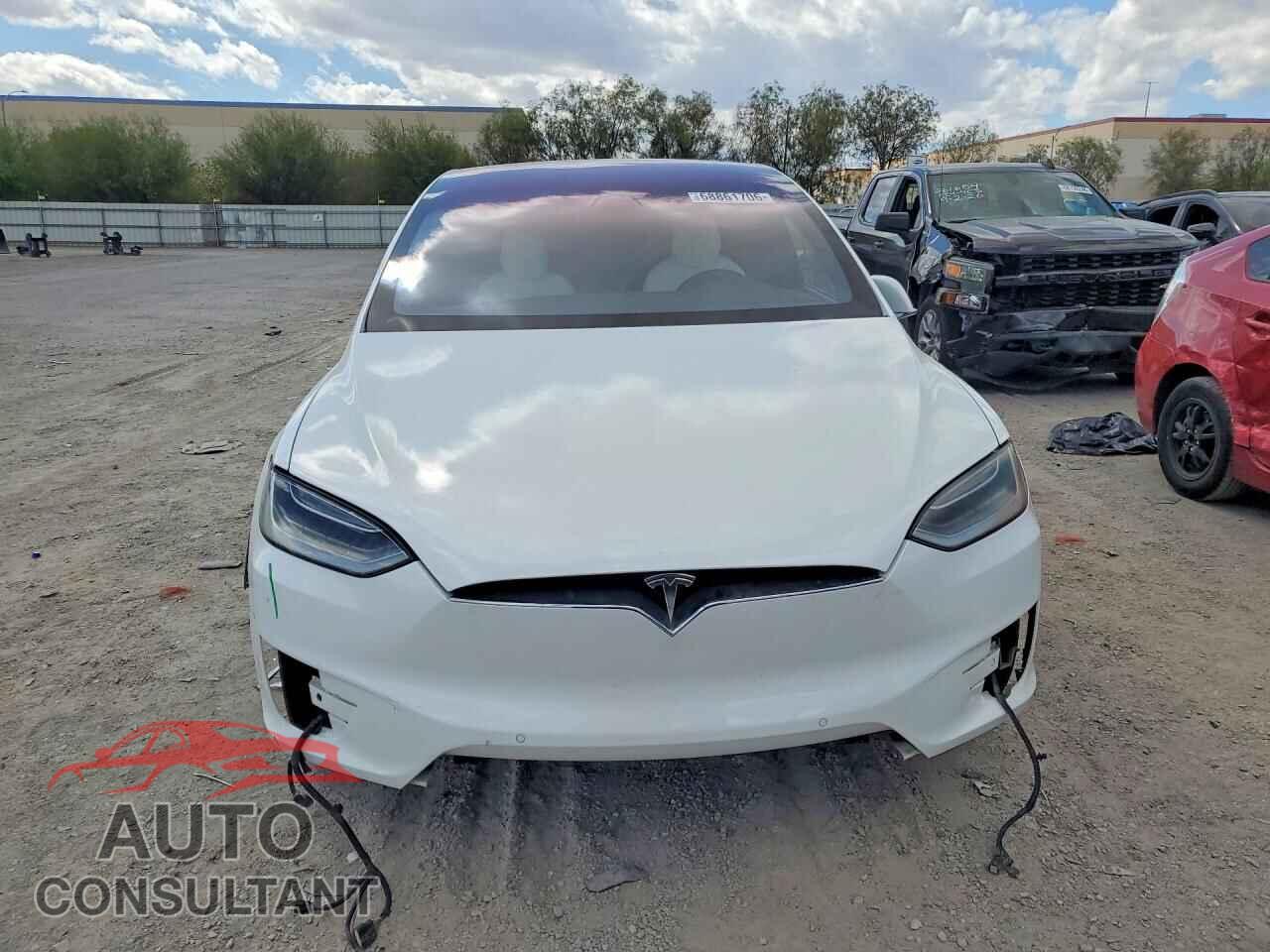 TESLA MODEL X 2017 - 5YJXCDE28HF055770