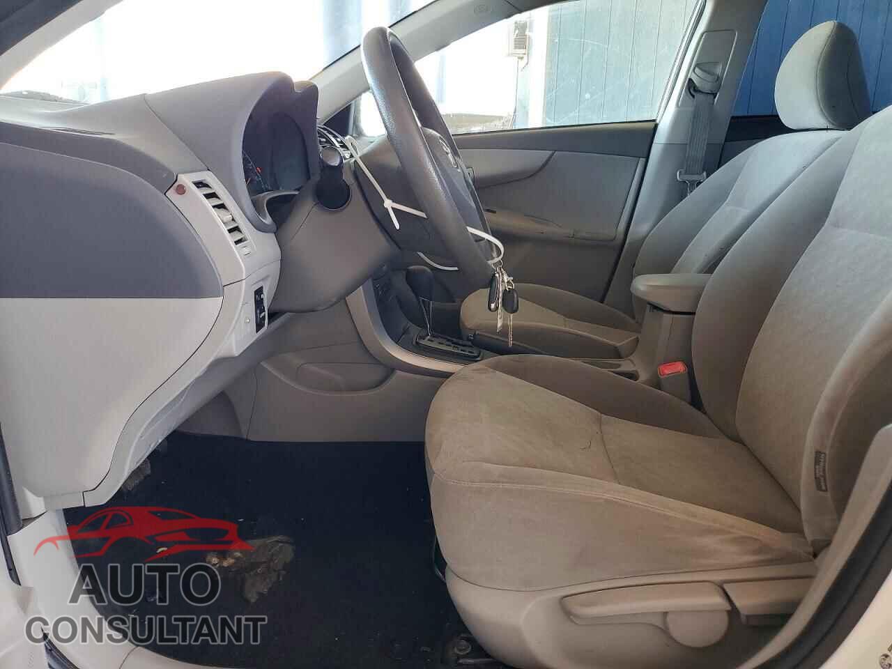 TOYOTA COROLLA 2009 - JTDBL40E999034241