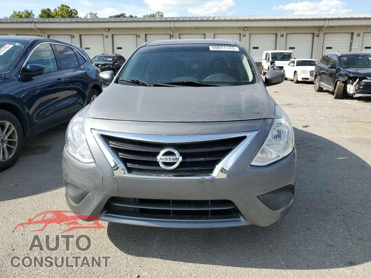 NISSAN VERSA 2019 - 3N1CN7AP3KL879893