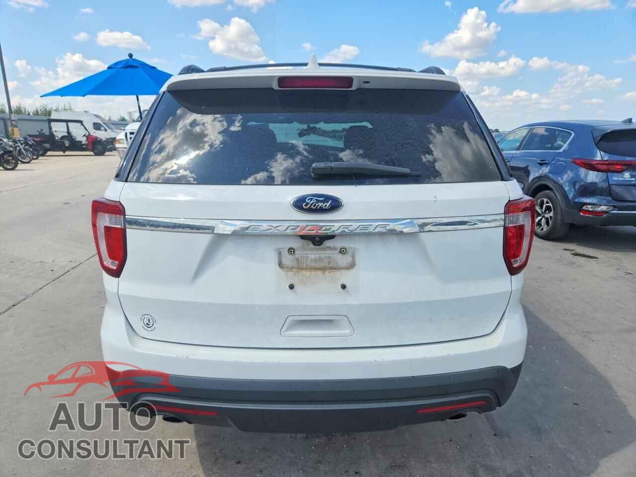 FORD EXPLORER 2017 - 1FM5K7B83HGD40124