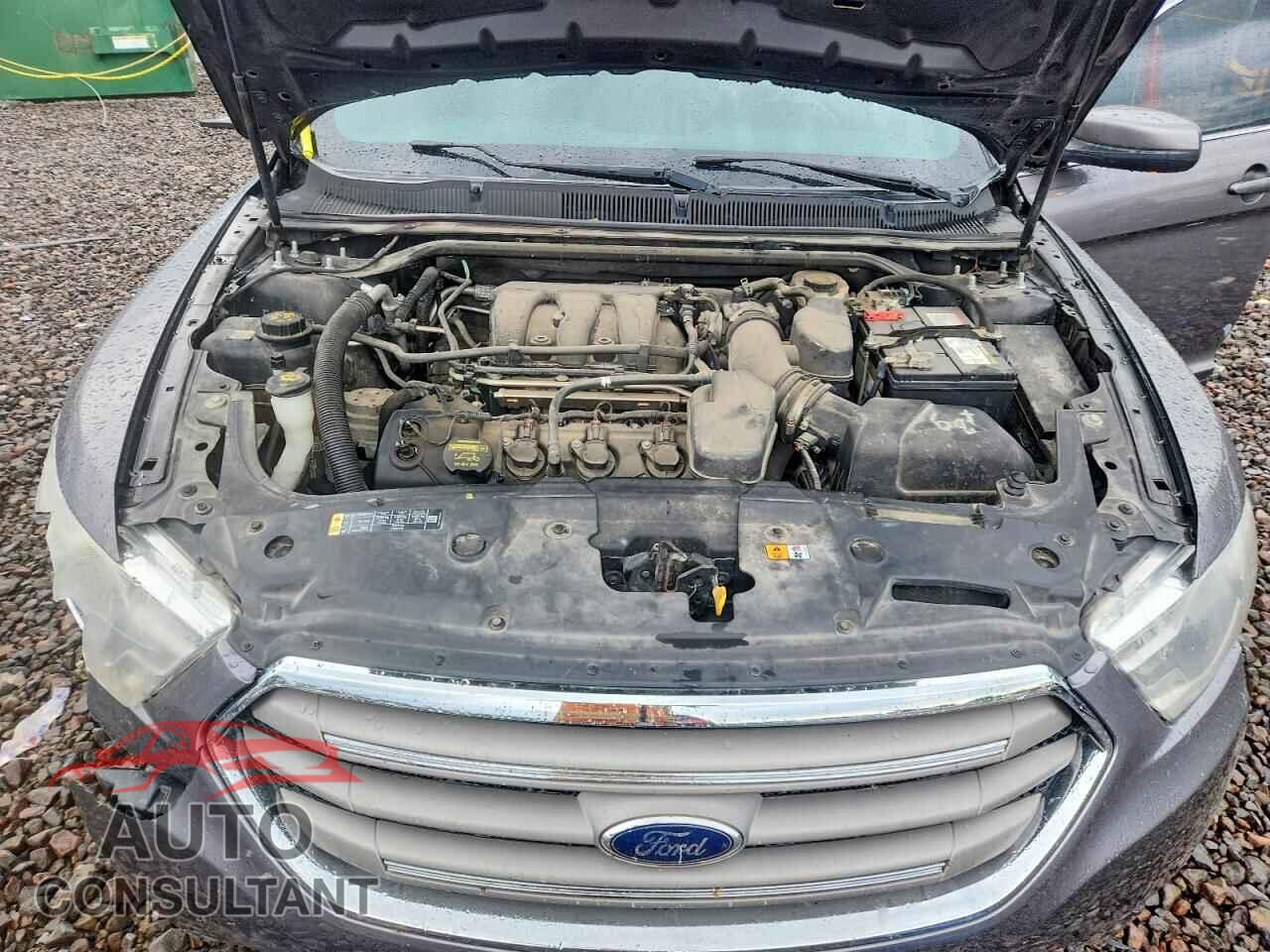 FORD TAURUS 2014 - 1FAHP2E82EG117320
