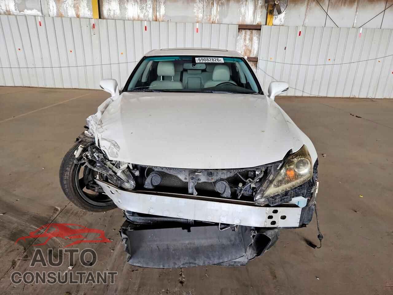 LEXUS IS 2012 - JTHBF5C21C5172819