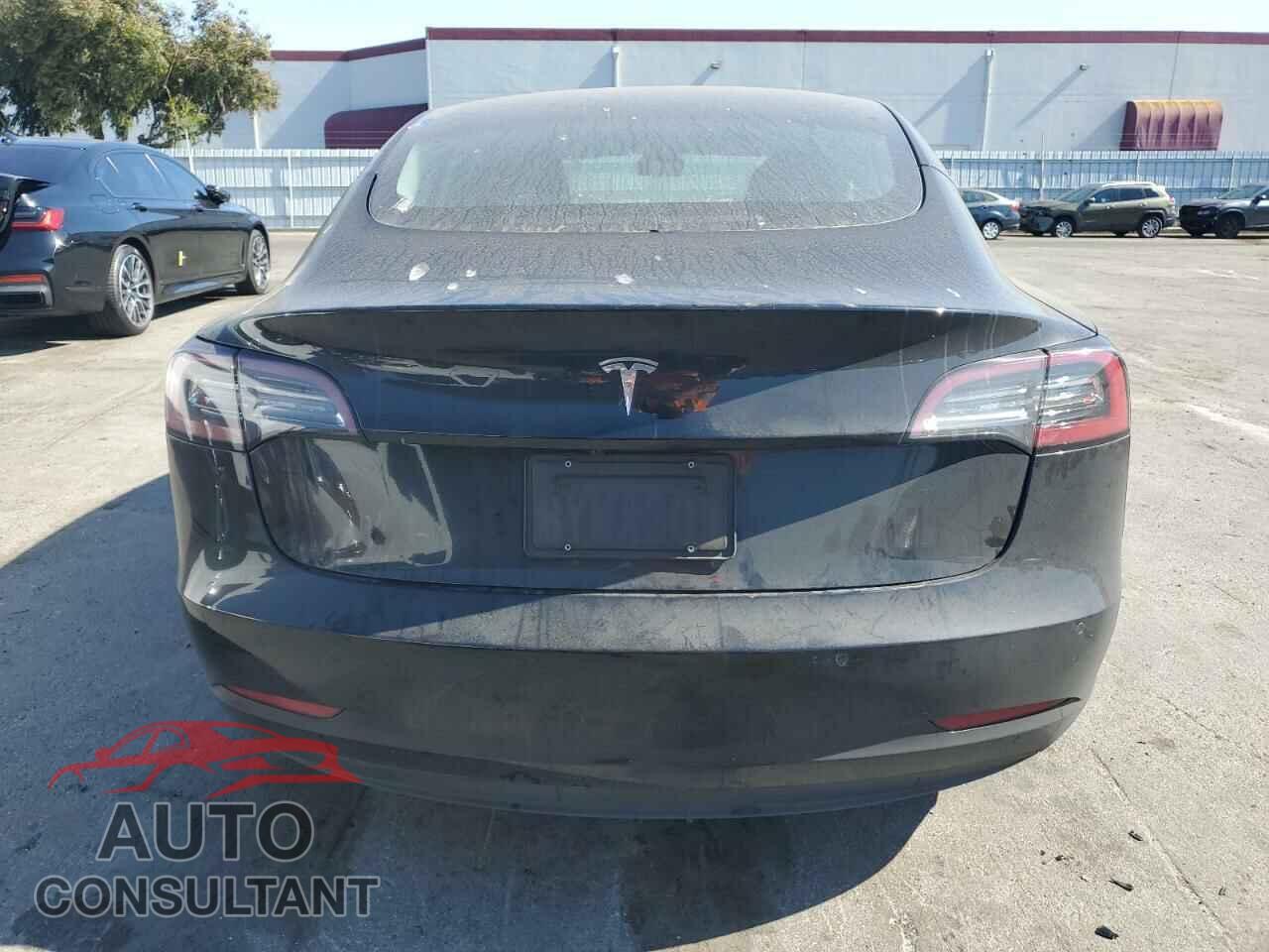 TESLA MODEL 3 2021 - 5YJ3E1EA9MF070366
