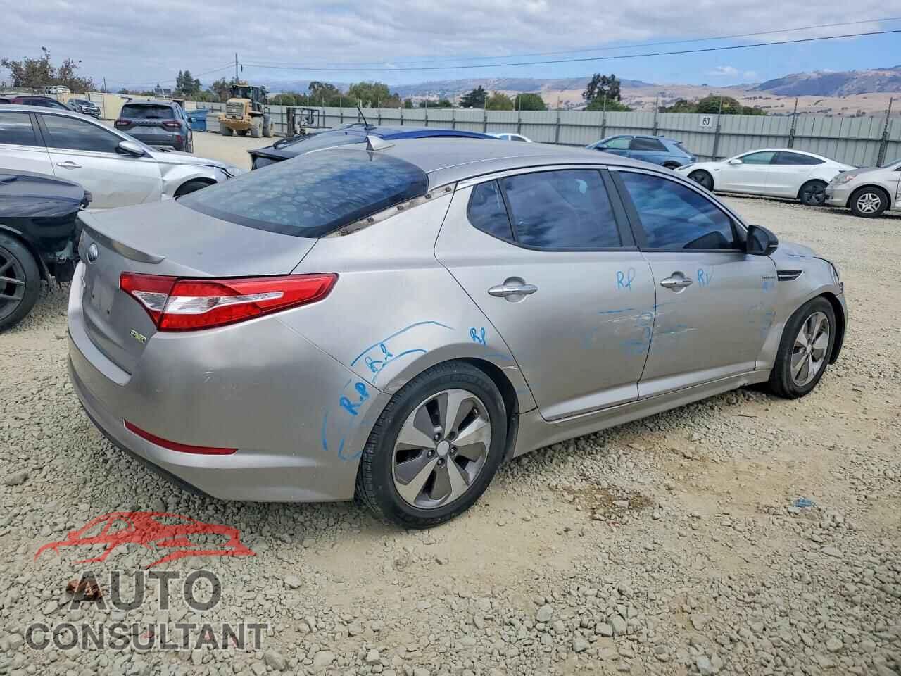 KIA OPTIMA 2013 - KNAGM4AD2D5043143