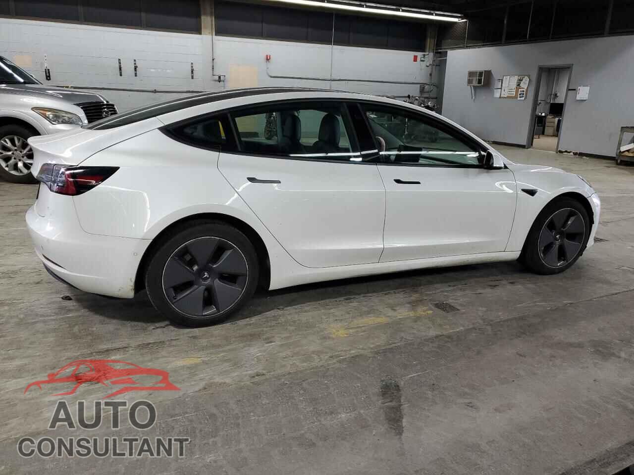 TESLA MODEL 3 2021 - 5YJ3E1EA2MF919785