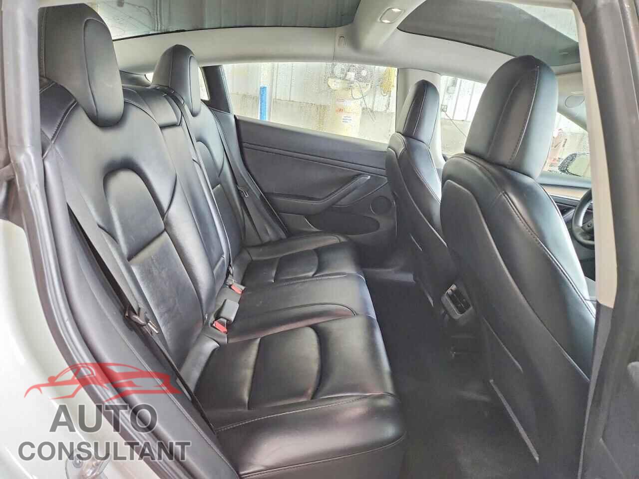 TESLA MODEL 3 2023 - 5YJ3E1EA8PF434183
