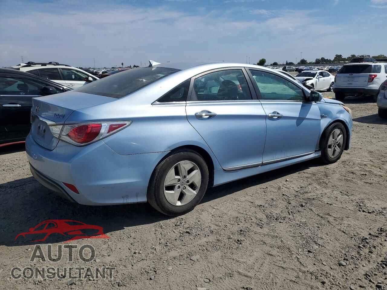 HYUNDAI SONATA 2012 - KMHEC4A40CA058335