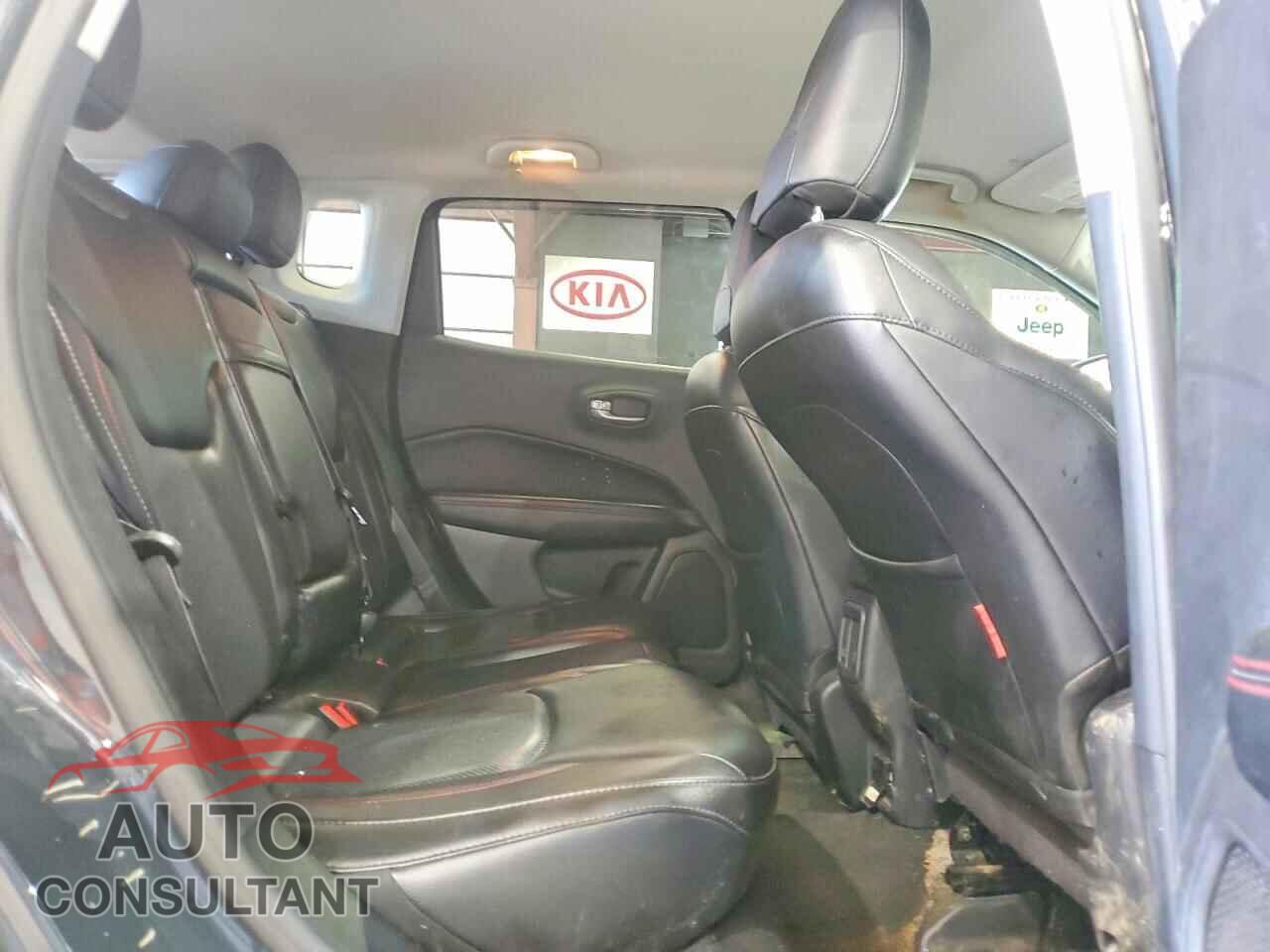 JEEP COMPASS 2017 - 3C4NJDDB0HT630721