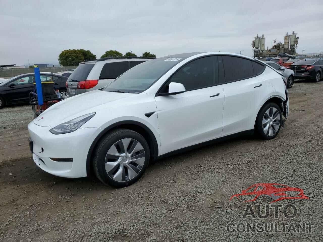 TESLA MODEL Y 2023 - 7SAYGDEEXPA111029