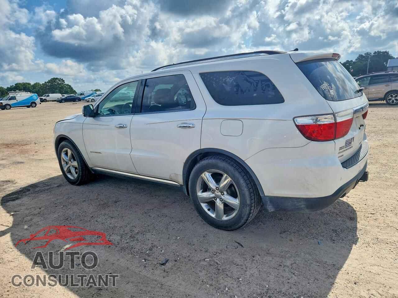DODGE DURANGO 2013 - 1C4SDJET2DC668747