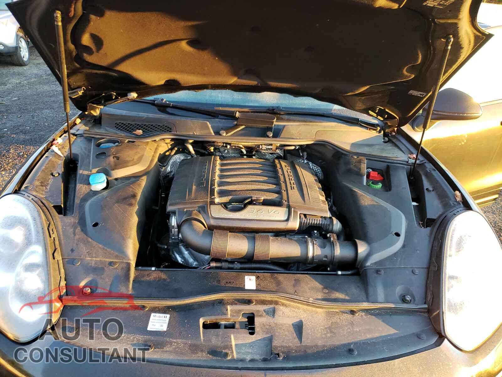 PORSCHE CAYENNE 2017 - WP1AA2A22HKA82163