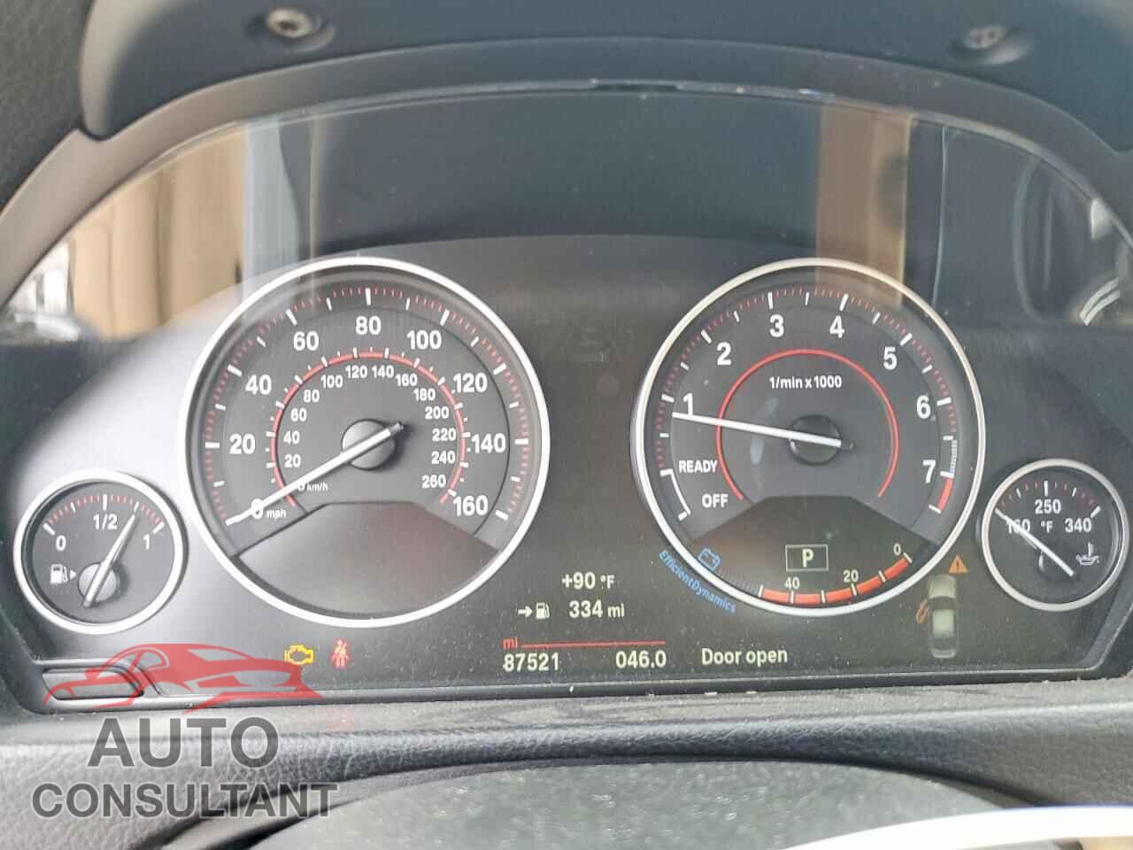 BMW 3 SERIES 2016 - WBA8E9G52GNU28155
